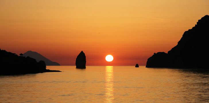 Aeolian islands,yacht charter sicily