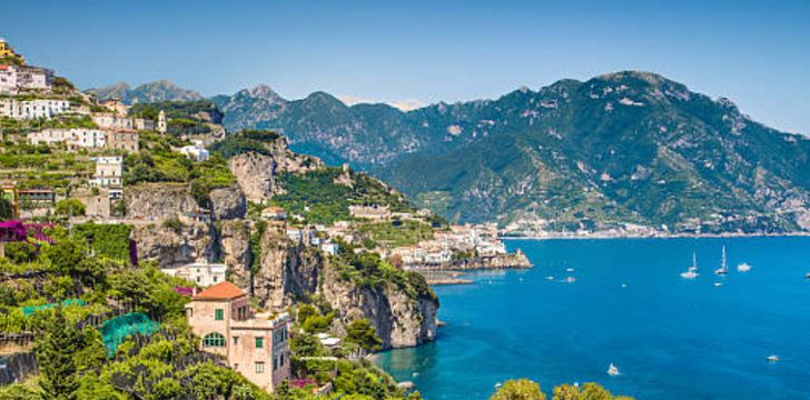 AMALFI COAST