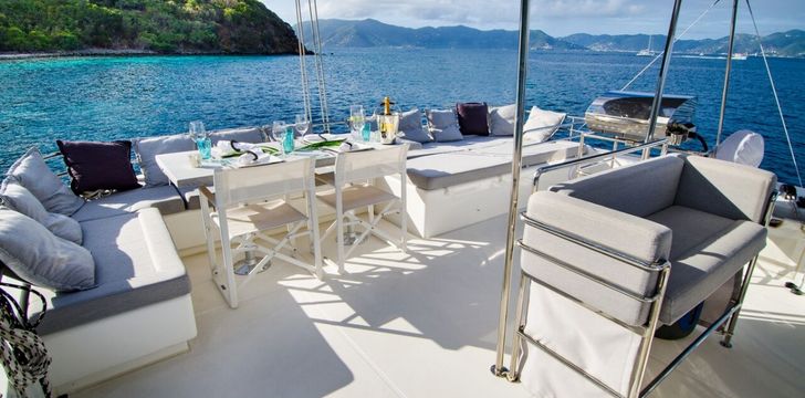 BVI Crewed Catamaran Lagoon 560