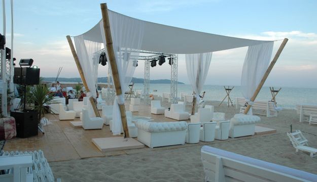 Nioulargo Beach Club St Tropez