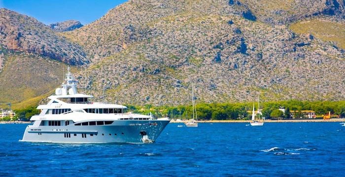 Charter a gorgeous yacht in Porto Pollensa