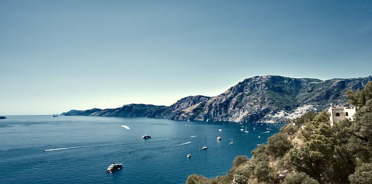 Italy,travel,yacht,sea