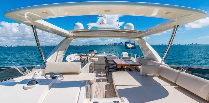 Miami Weekend Yacht Charter