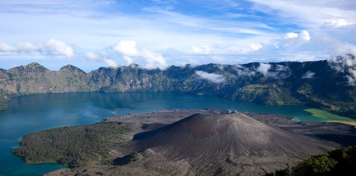 Mt Rinjani Indonesia
