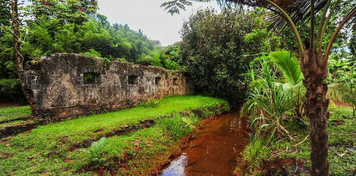 New Caledonia sailing itinerary