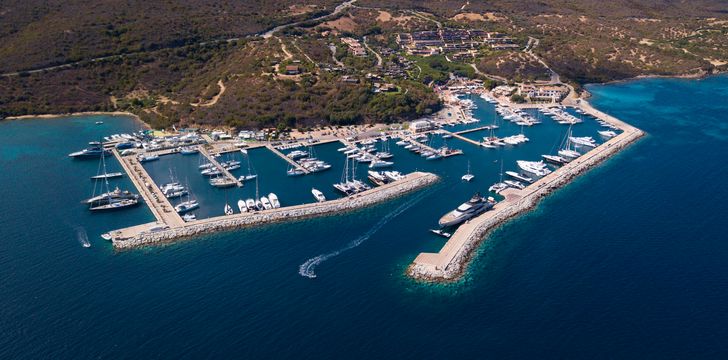 Portisco yacht charter