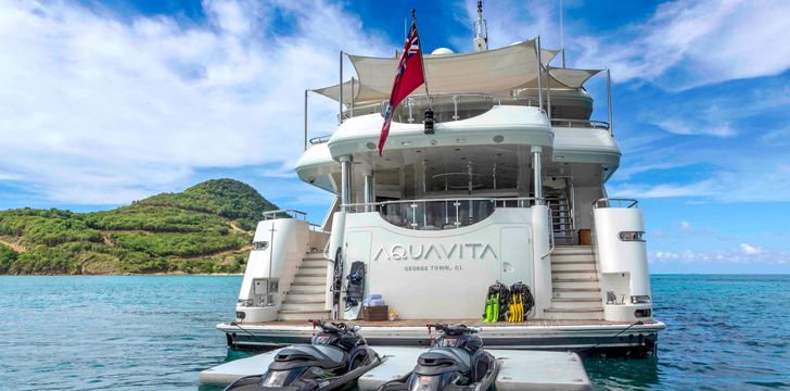 aquavita yacht