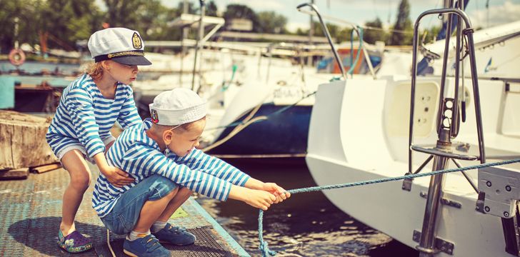 bareboat chartering with children