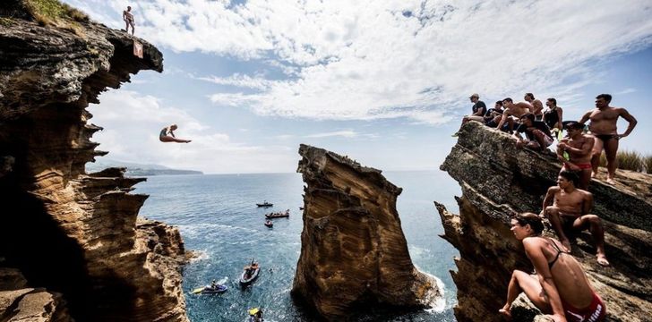 cliff diving azores