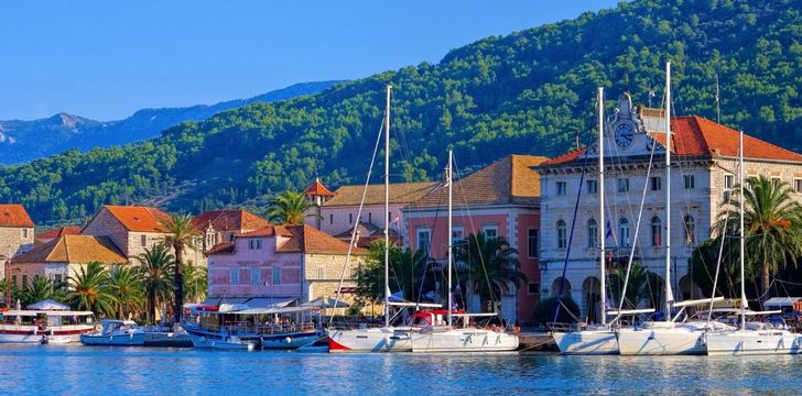 croatia,croatia yacht charter guide,croatia guide,overview of croatia