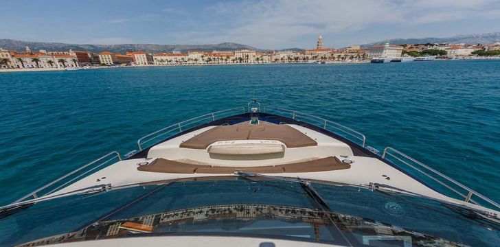 croatia,croatia yacht charter guide,croatia guide,overview of croatia