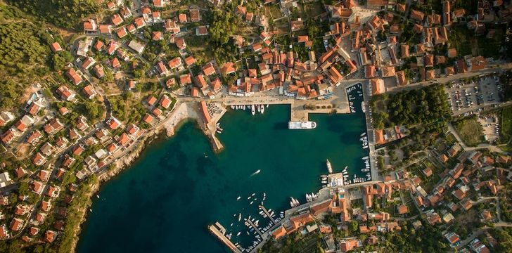 croatia,croatia yacht charter guide,croatia guide,overview of croatia