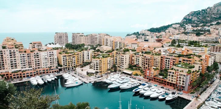 monaco,day rental,day charter,day hire,yacht,boat,french riviera