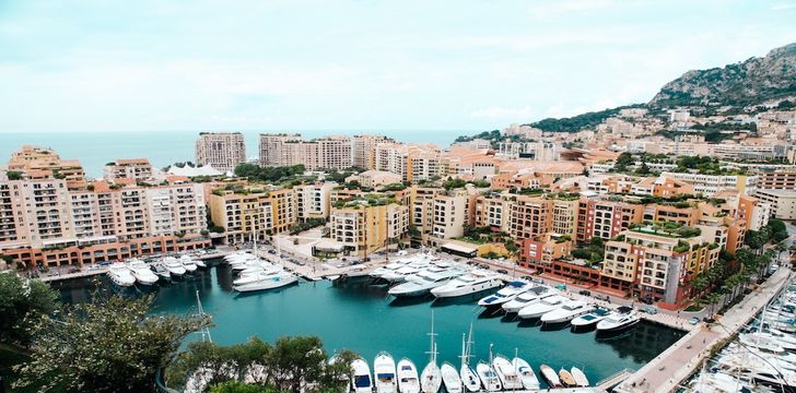 monaco,day rental,day charter,day hire,yacht,boat,french riviera