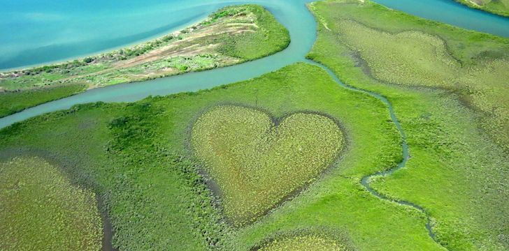 new Caledonia,yacht charter New Caledonia,new Caledonia boat rental