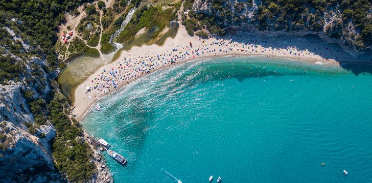 sardinia,porto cervo,la Maddalena yacht charter