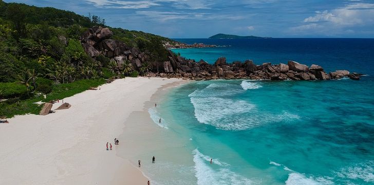 seychelles,yacht,charter,bareboat,catamaran,sunset