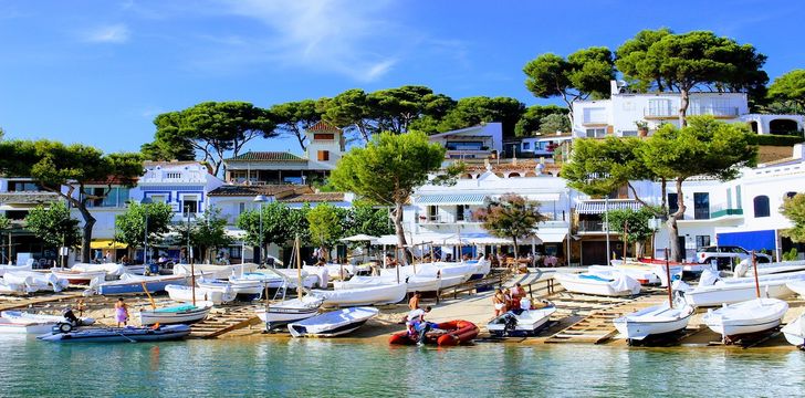 spain yacht charter,boat rental Spain,Costa Brava
