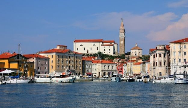 Charter a yacht to Slovenia