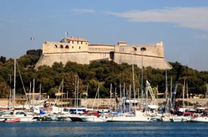 Boat Hire from Fort Carre Antibes