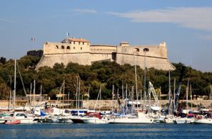 Antibes Boat Hire from Fort Carre Antibes