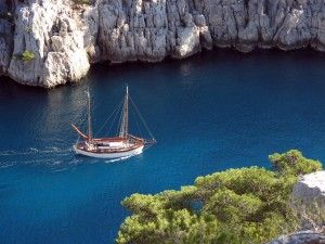 Chartering in the Calanques