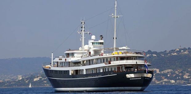 The stunning SHERAKHAN is a great choice for large group charters