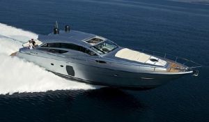 Pershing 72