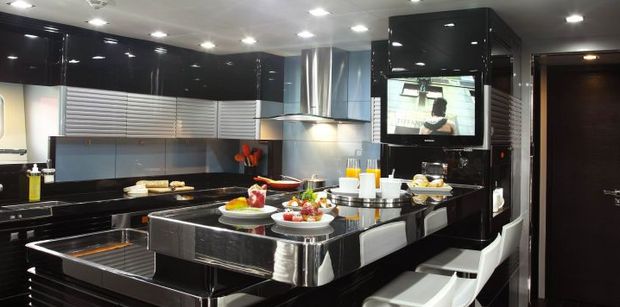 BLISS, Yachting Developments 37m