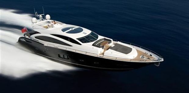 Gorgeous Sunseeker Predator 92 BALTAZAR ready for charters in Sardinia this summer