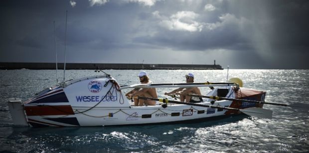 2 Boys In A Boat