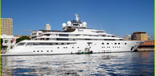 Luxurious yacht "Topaz" where Leonardo DiCaprio will be staying for the World Cup.