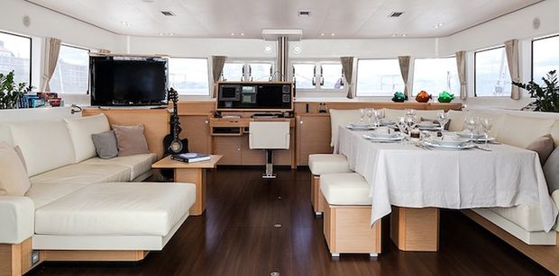 Nova Lagoon 620 Catamaran Saloon