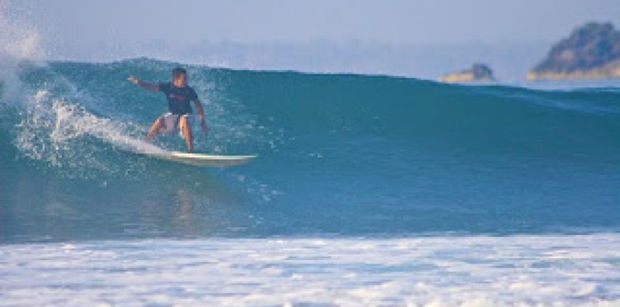 surf1 Butler Bay