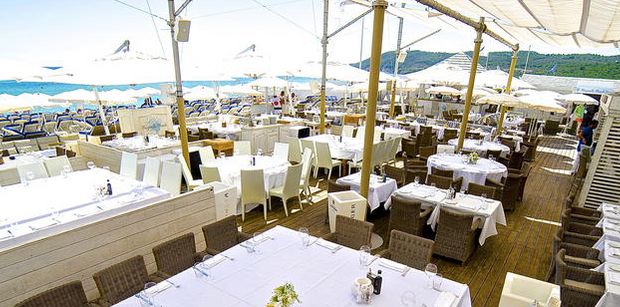 Image from Bagatelle