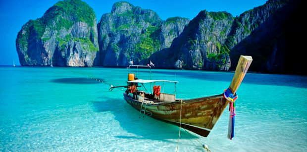 Maya Bay, Koh Phi Phi Ley, Thailand.