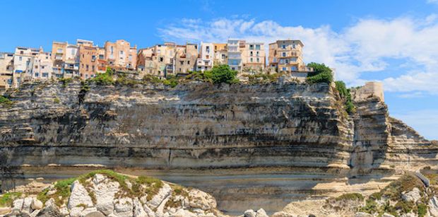 The_eyecatching_cliff_coastline_in_Bonifacio_983_1956