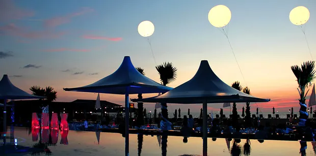 Xana-Beach-Club-Night