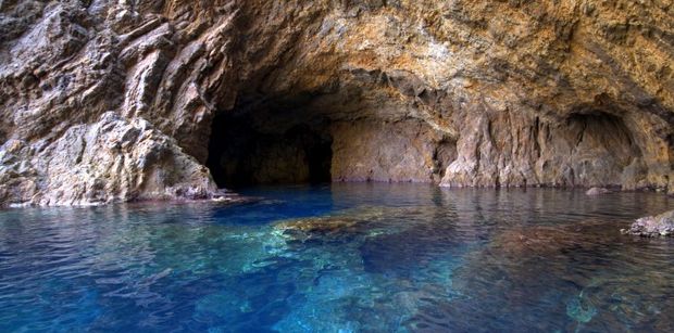 Ventotene Grotto