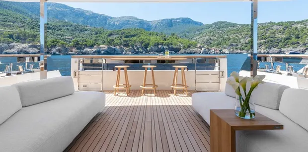 SANGHA Ferretti Bridge Deck Mediterranean