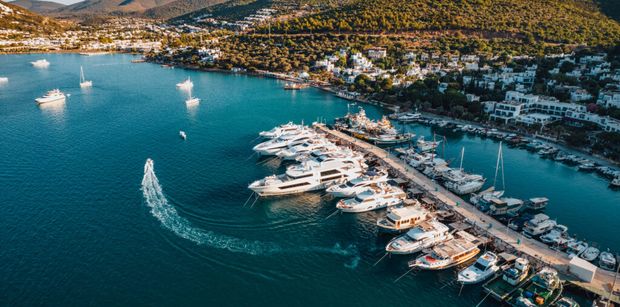 Sustainable & Smart Marina - Beach Club Design