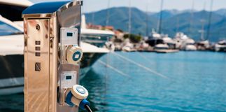 Charging the Electric Boating Revolution