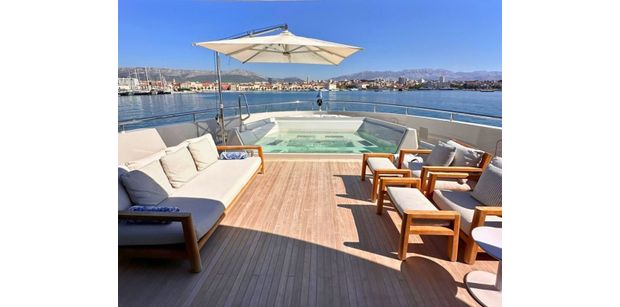 pool in yacht deck