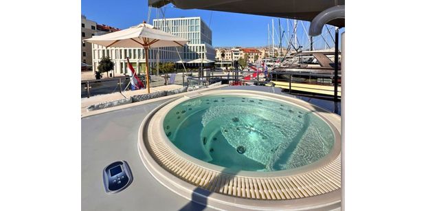pool in yacht deck