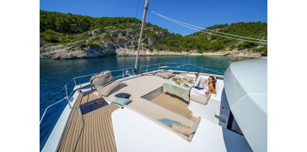 FARBEN forward deck lounge and sunbathing area
