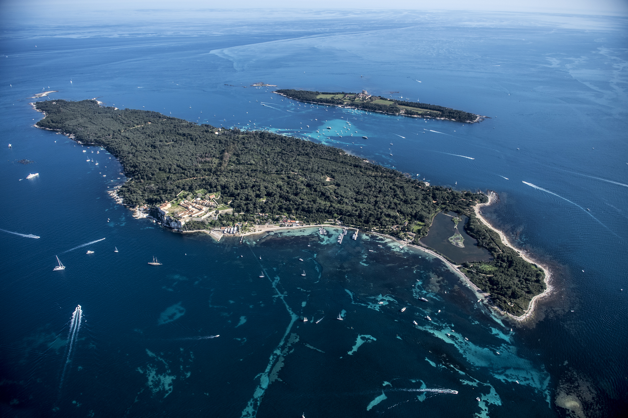 The Lerins islands - boat charter