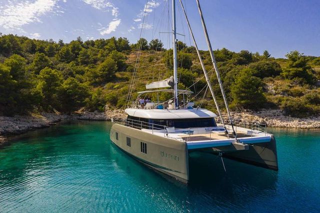 Croatia Crewed Catamarans | Boatbookings