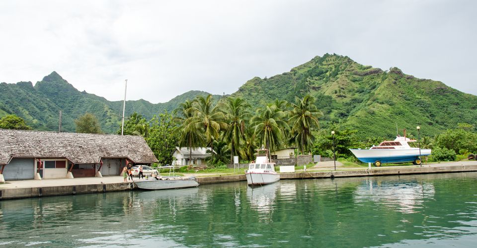 Tahiti Fishing Yacht Charter