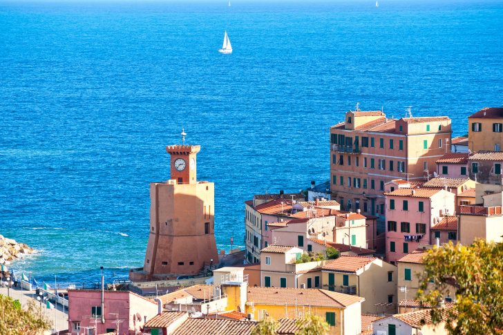 Tuscany Sailing Yacht Charters