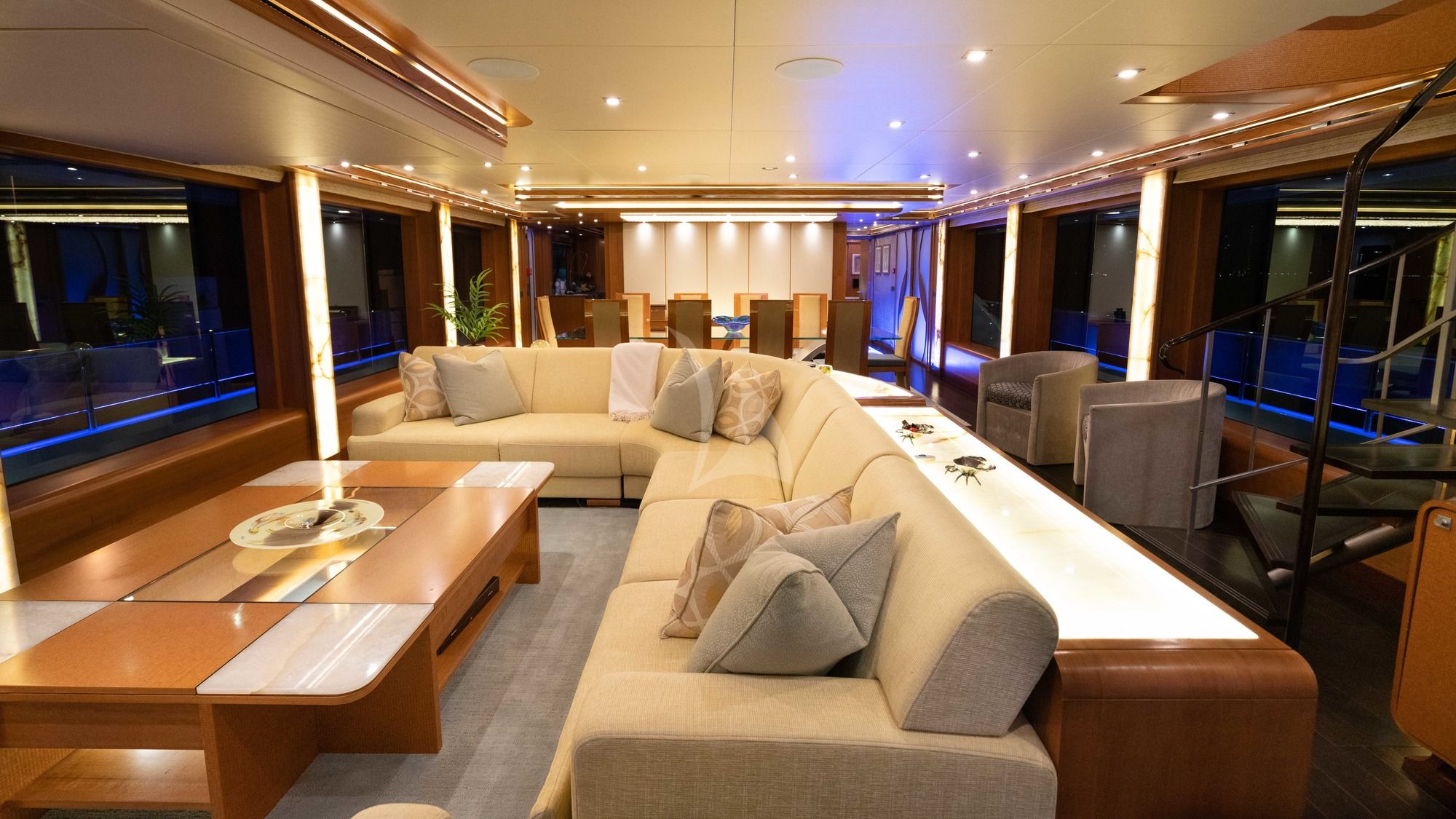 Luxury Crewed Motor Yacht SERENITY - IAG Yachts 133 - 6 Cabins ...